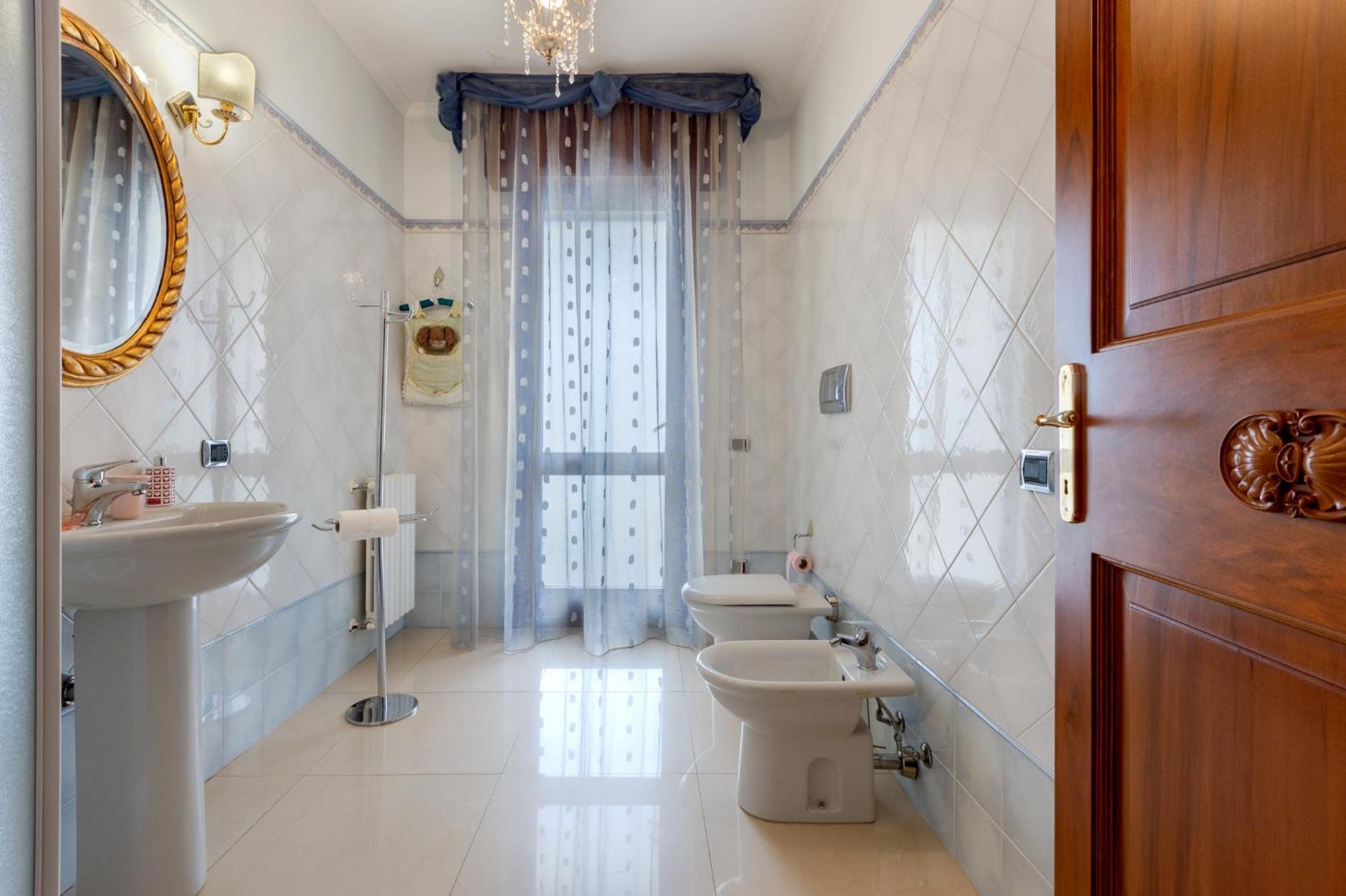 Апартаменти La Casa Di Tonina Куарту-Сант'Елена Екстер'єр фото