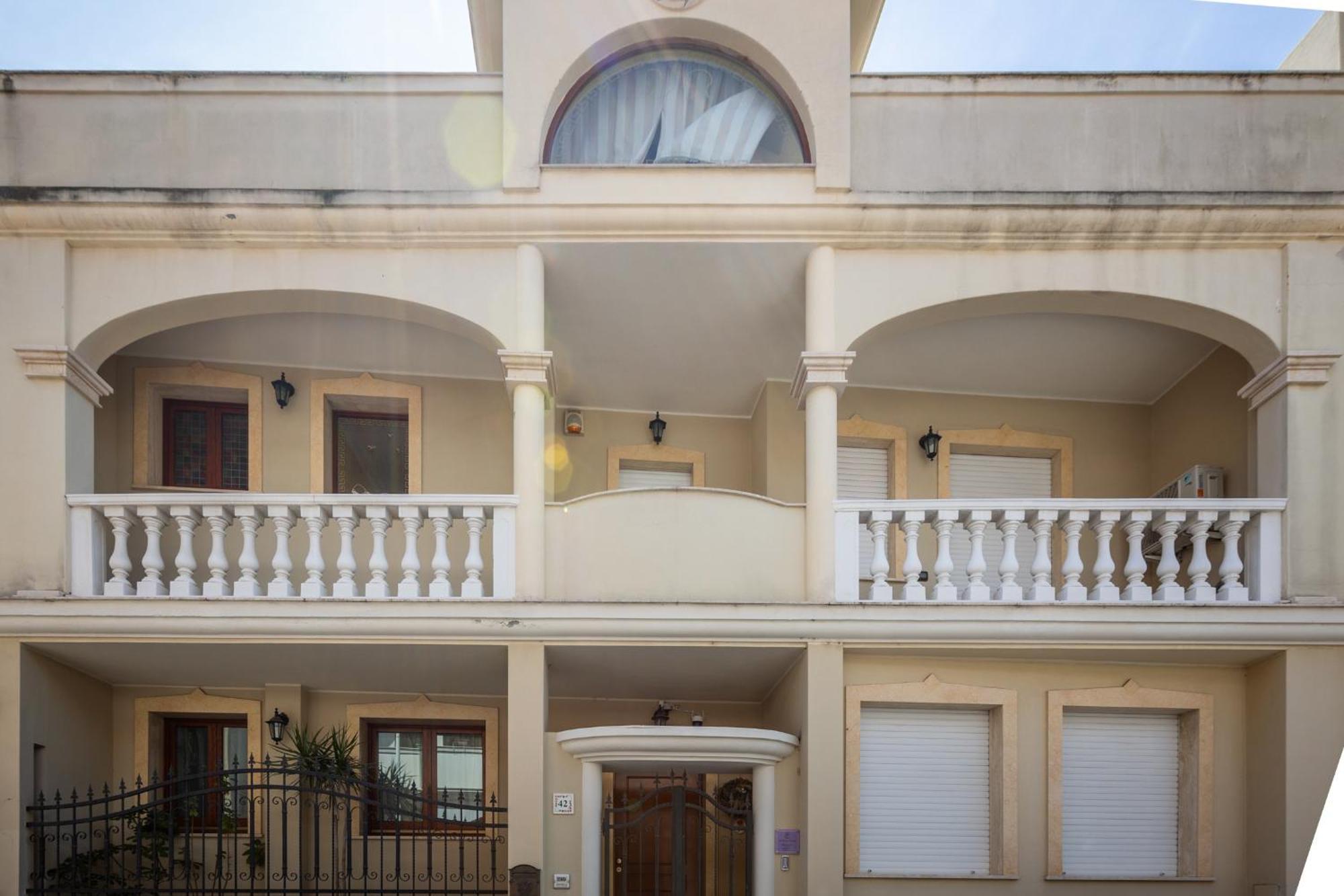 Апартаменти La Casa Di Tonina Куарту-Сант'Елена Екстер'єр фото