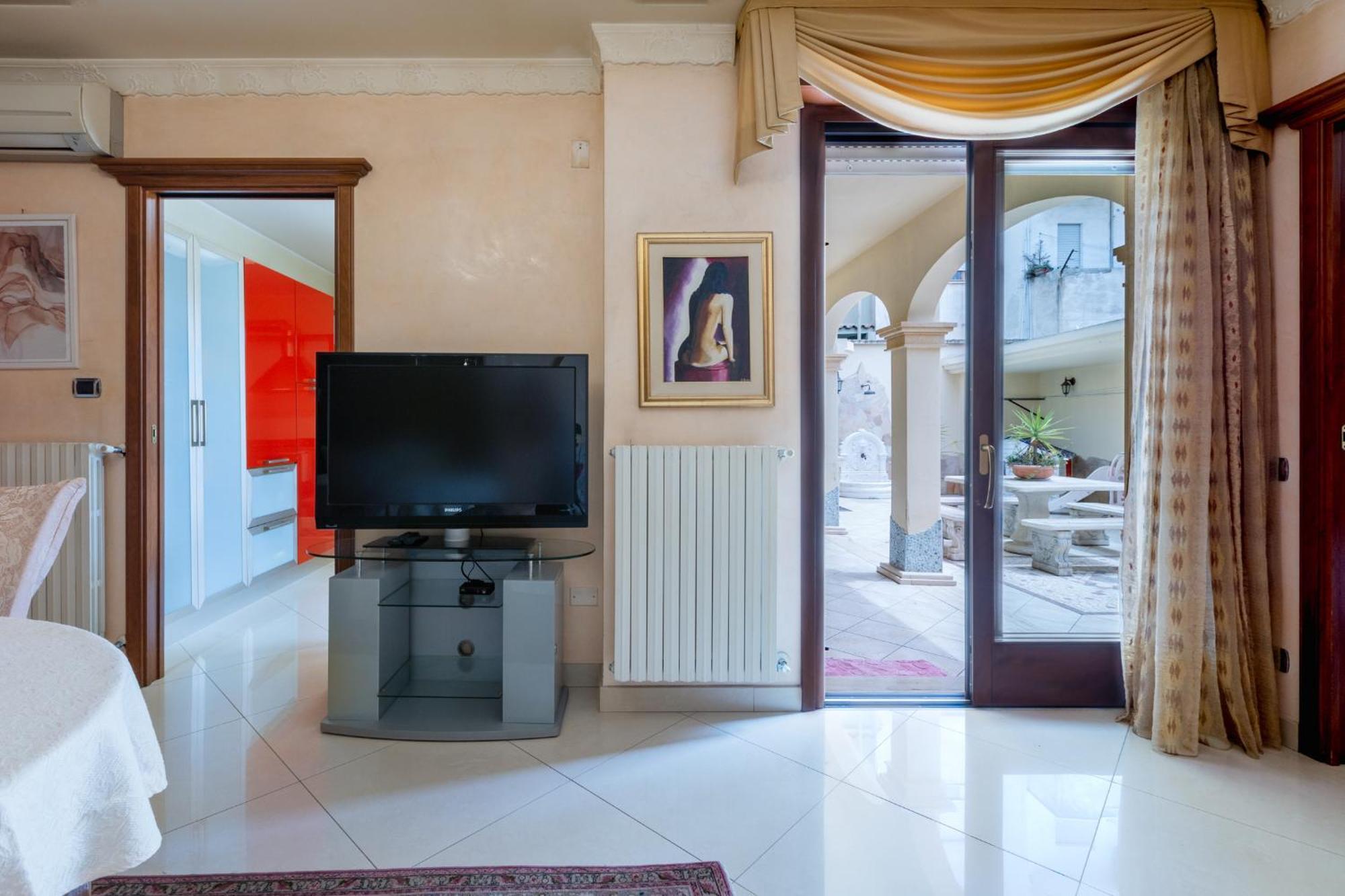 Апартаменти La Casa Di Tonina Куарту-Сант'Елена Екстер'єр фото